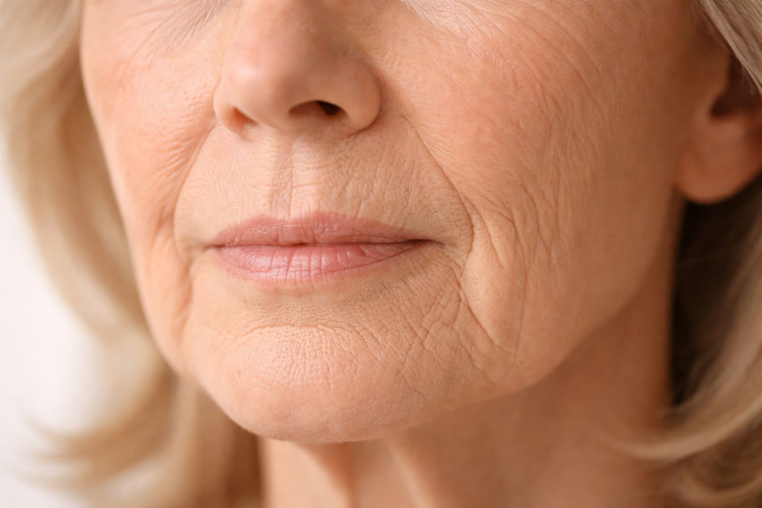 The Glycation Defense: How Collagen Peptides Help Protect Your Skin from “Sugar Sag”